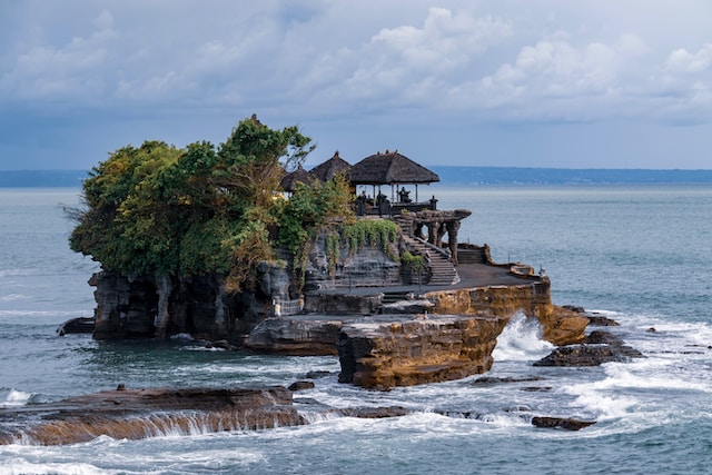 tanah lot